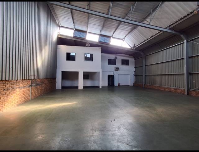 470M² WAREHOUSE TO LET IN BENROSE